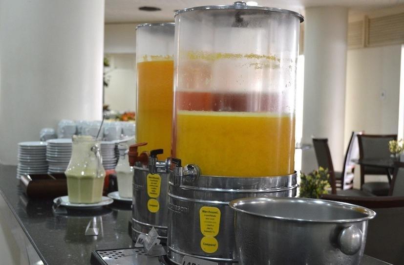 Hotel Monte Rey مونتيس كلاروس المظهر الخارجي الصورة