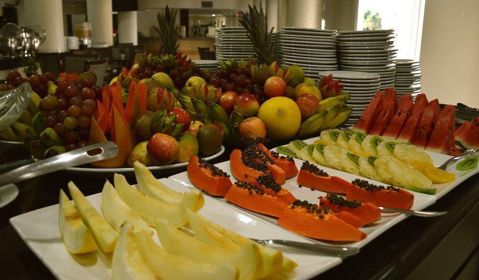 Hotel Monte Rey مونتيس كلاروس المظهر الخارجي الصورة