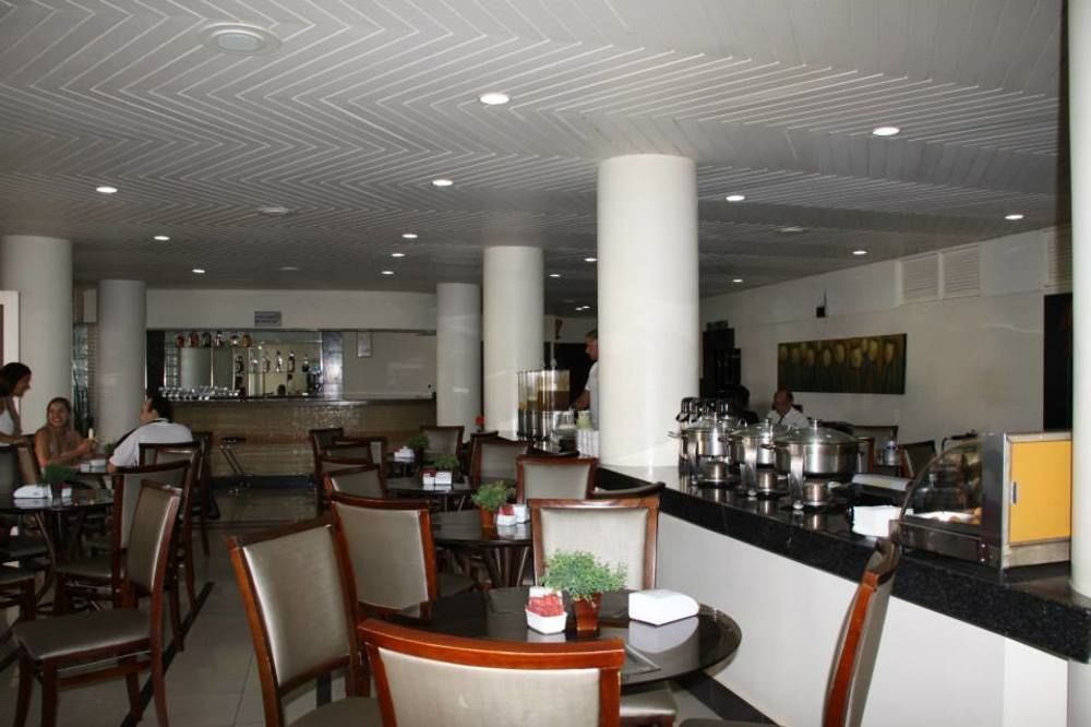 Hotel Monte Rey مونتيس كلاروس المظهر الخارجي الصورة